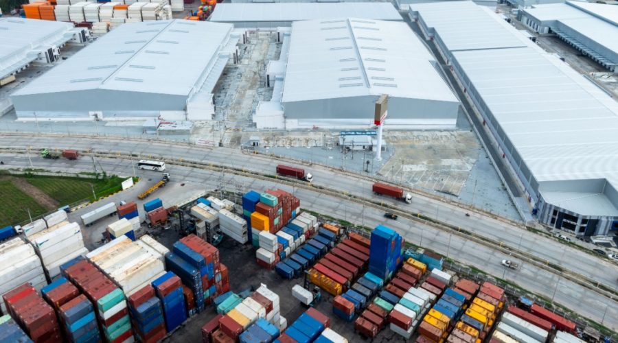 How AI Is Revolutionising E-commerce Logistics