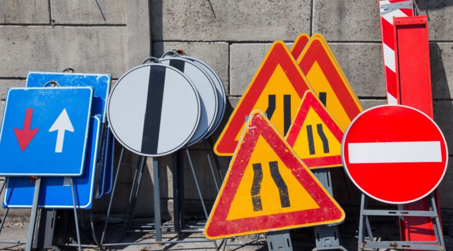 Reflective Signage Night Safety: A Must For Fleet Managers