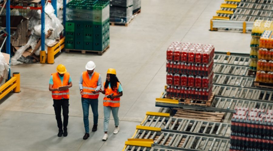 Leadership Challenges in Managing Hybrid Supply Chain Teams