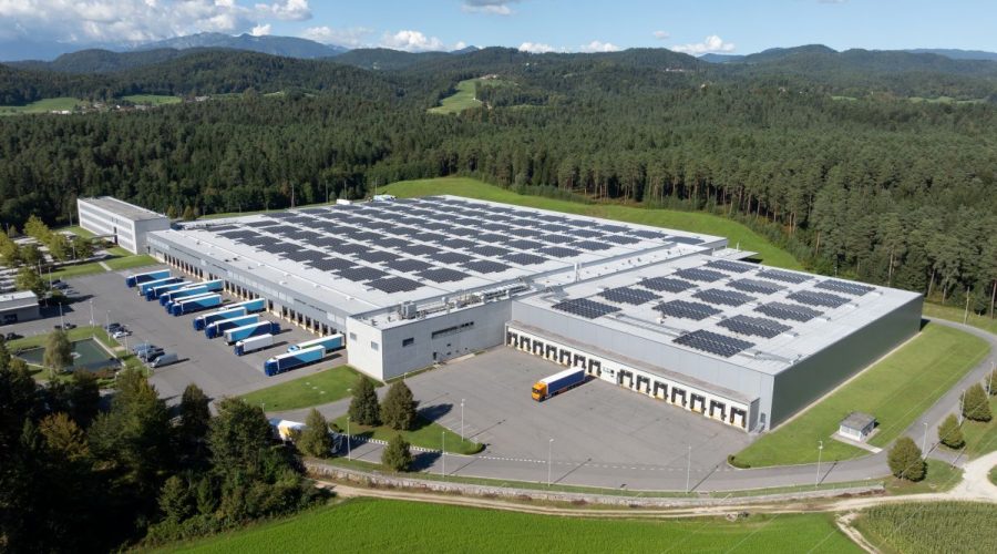 Warehouse Efficiency: The Overlooked Carbon Opportunity in Industrial Buildings